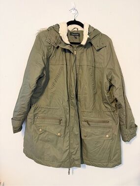 New Look Fauc fur trim Hooded coat 1X green